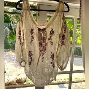 Vanita Rosa linen shirt. Paris. St Barths. Chic Summer wear. One size.